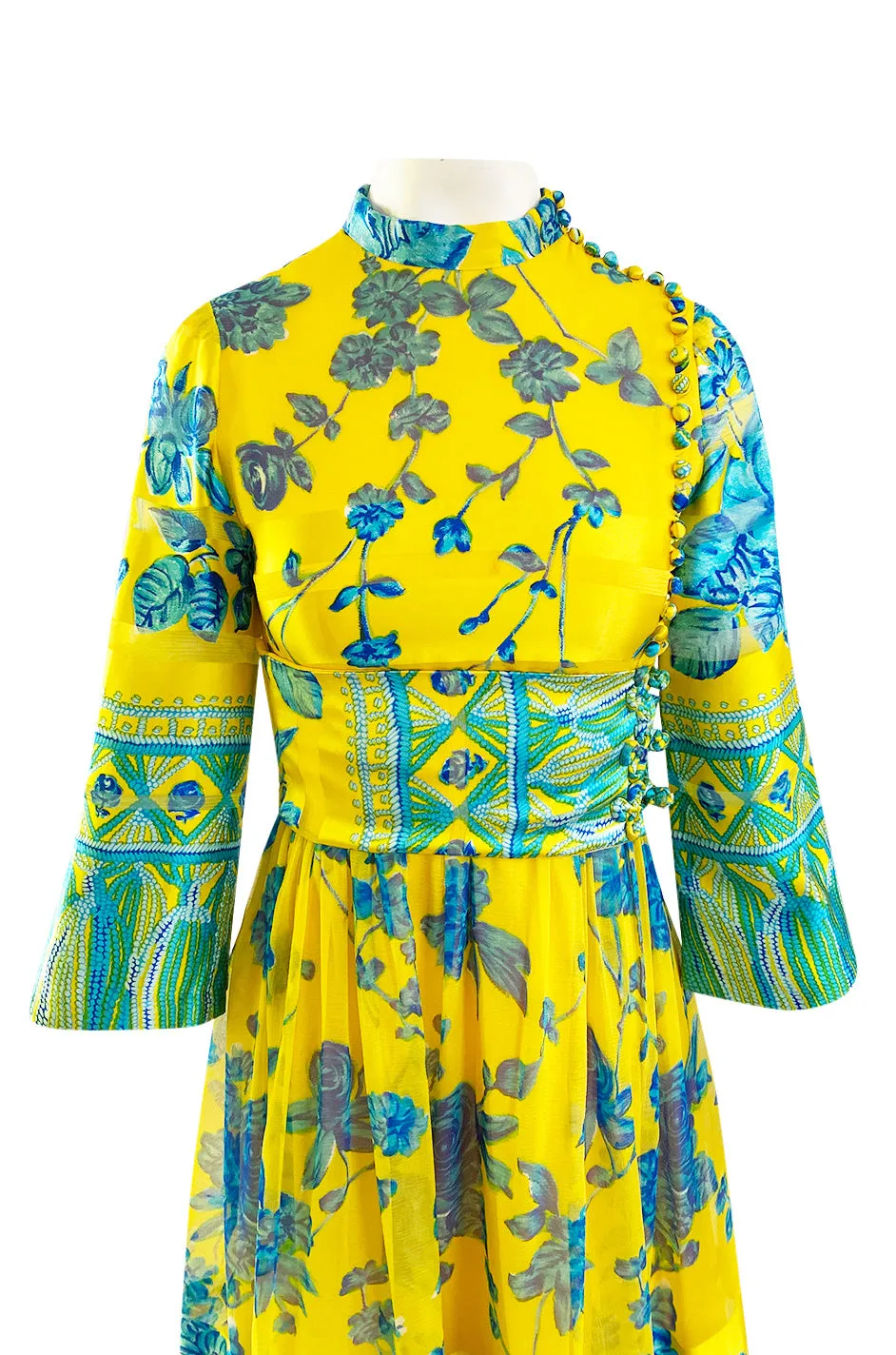1972 Oscar de la Renta Vogue Documeted Yellow & Blue Silk Kimono Inspired Dress