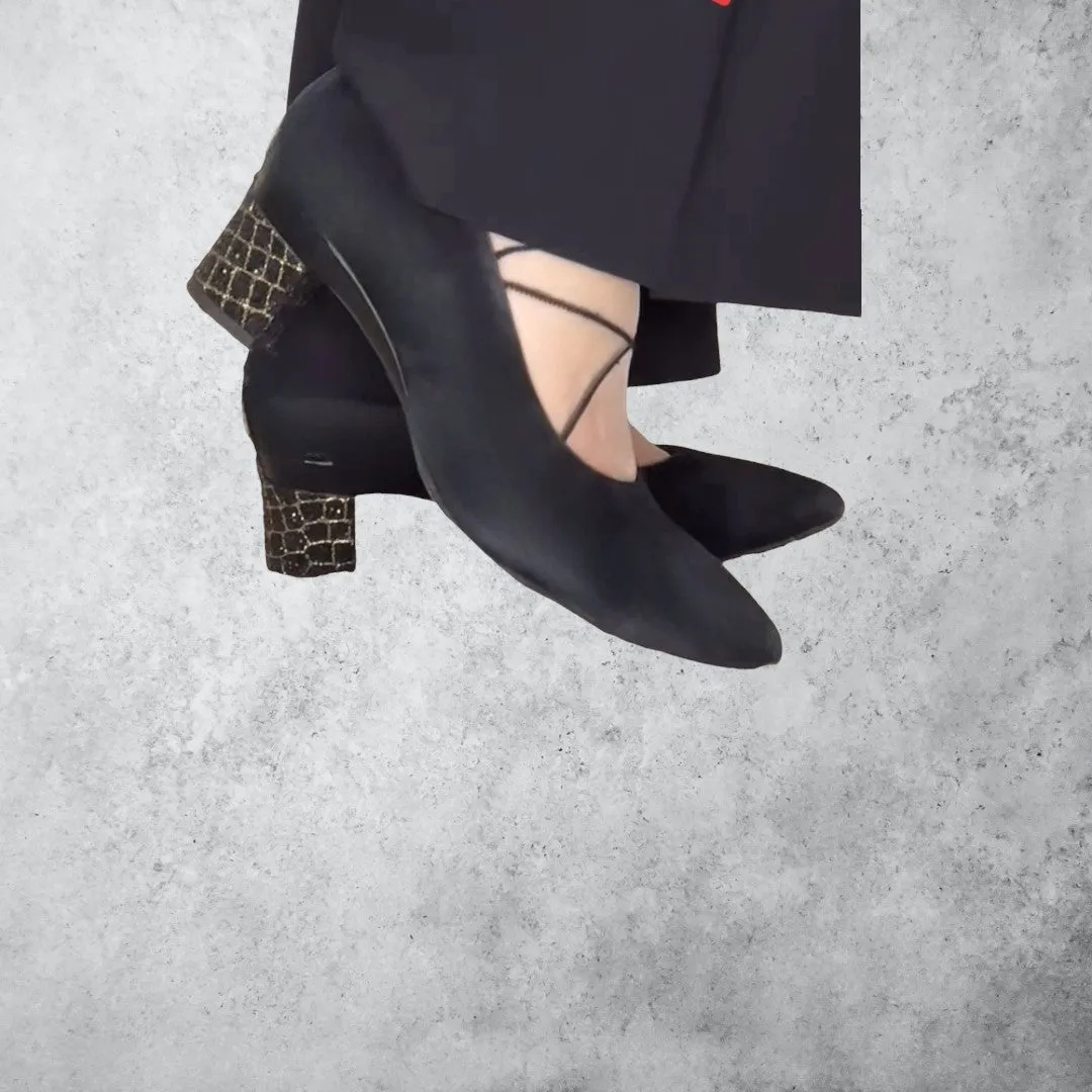 Adriana Black Nubuck