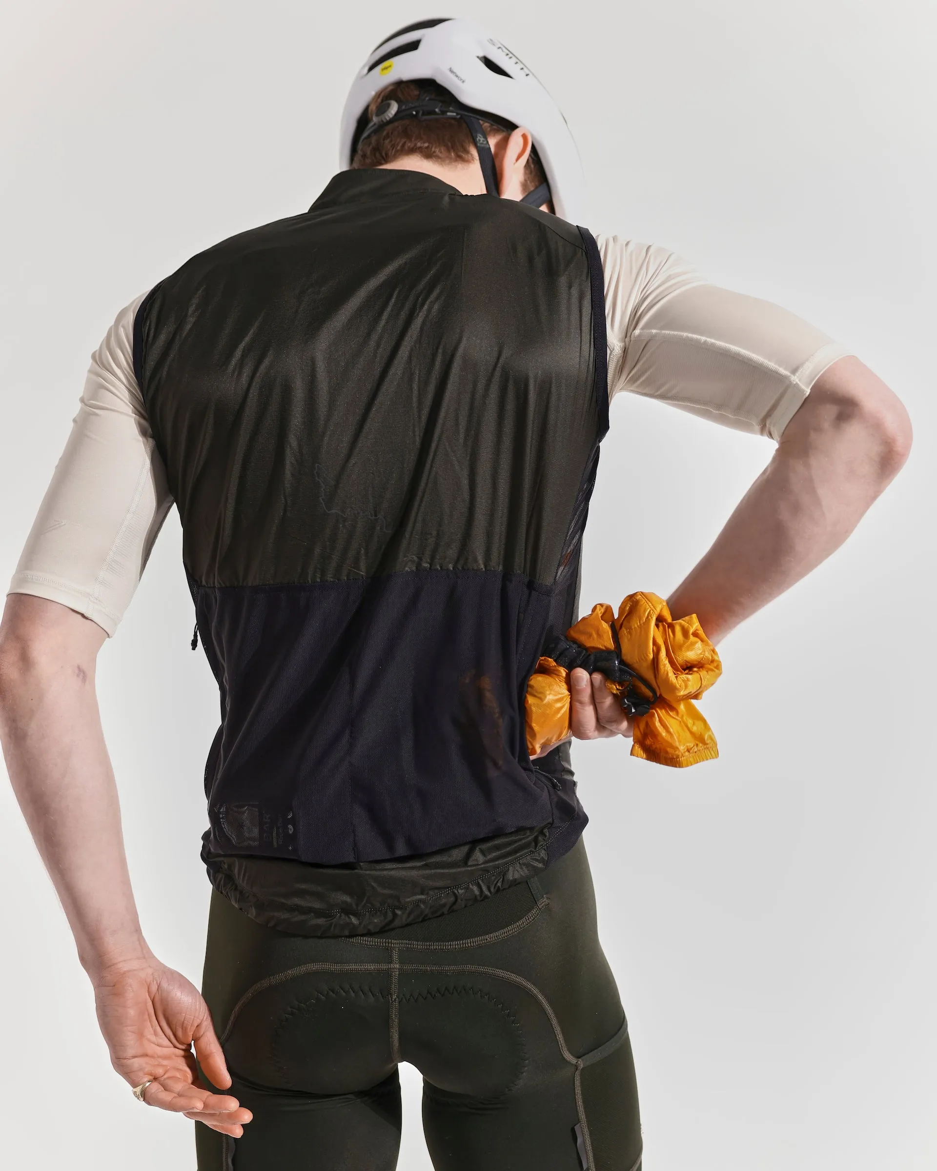 ALBION Men’s Wind Gilet - Rosin