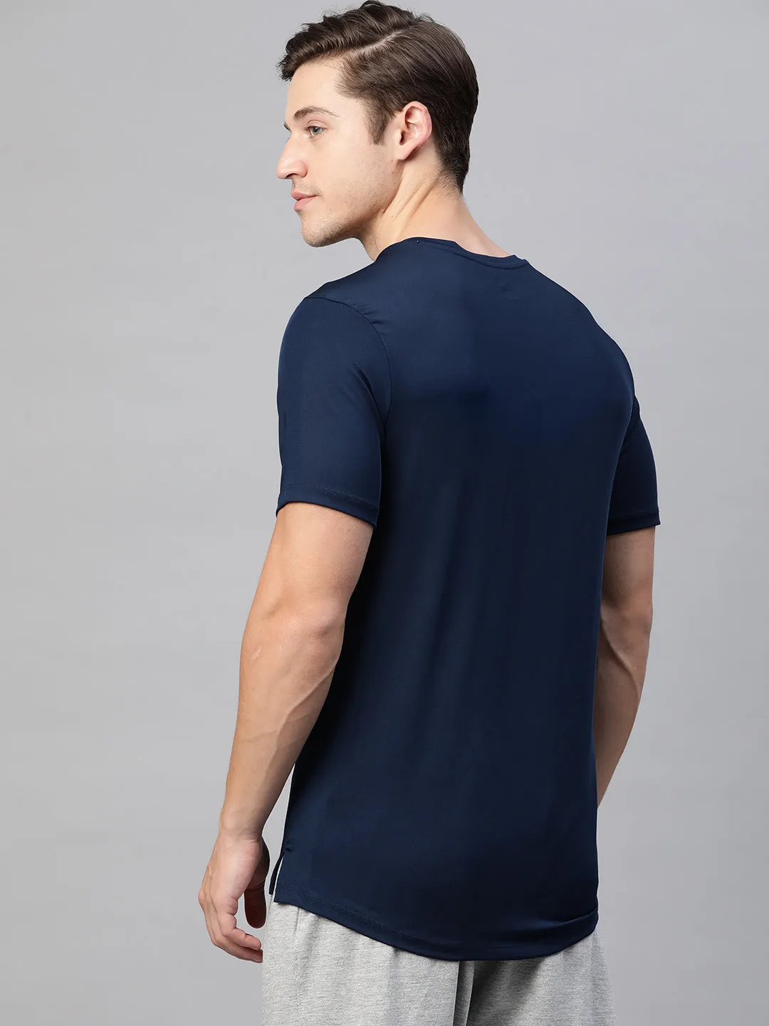 Alcis Men Solid Blue Tshirts