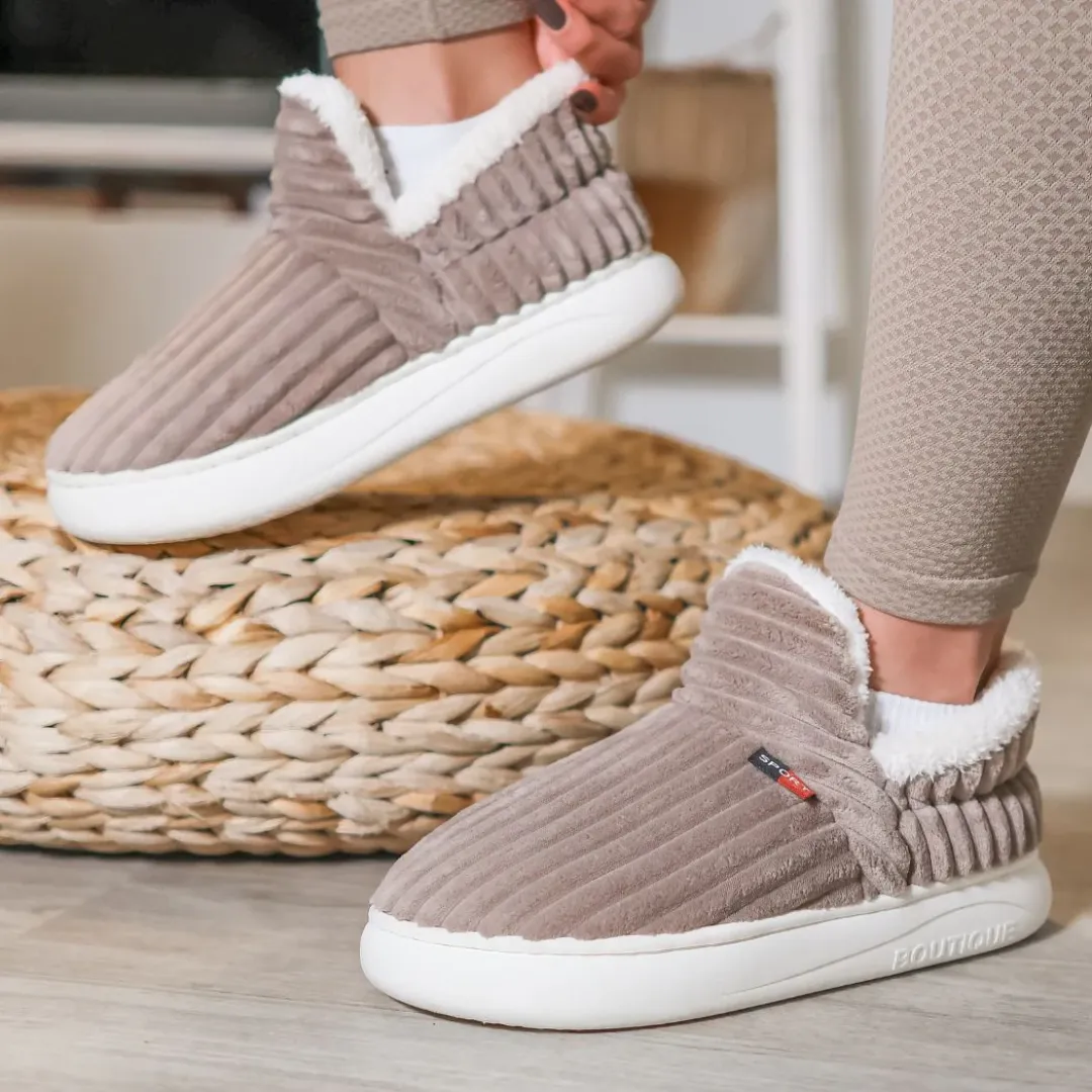 Artiselle | Cosyplush Boutique Slippers