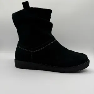 Clarks Unstructured Ashburn Women’s Short Slouch Boot Black Suede SZ 7.5 Wide