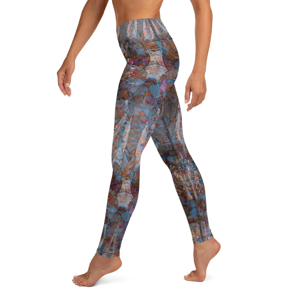 Columbine Flowers Yoga Leggings