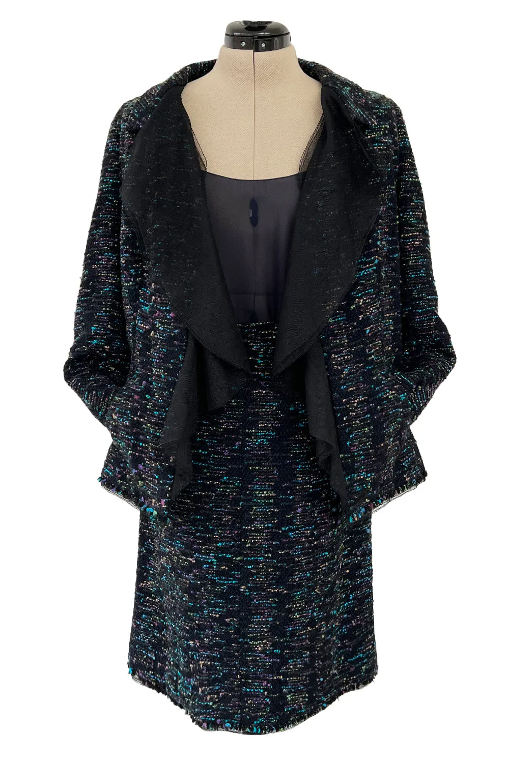 Gorgeous Fall 2000 Chanel by Karl Lagerfeld Haute Couture Ruffled Three Piece Boucle Runway Suit