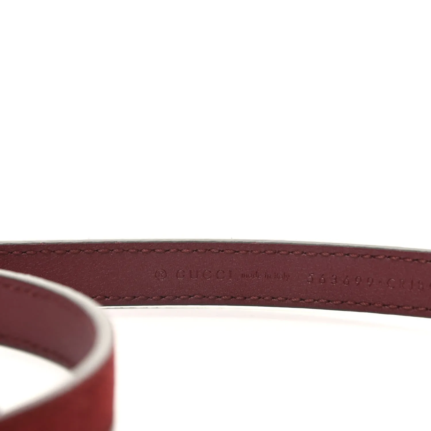 Gucci Interlocking-G Buckle Skinny Suede Belt in Burgundy