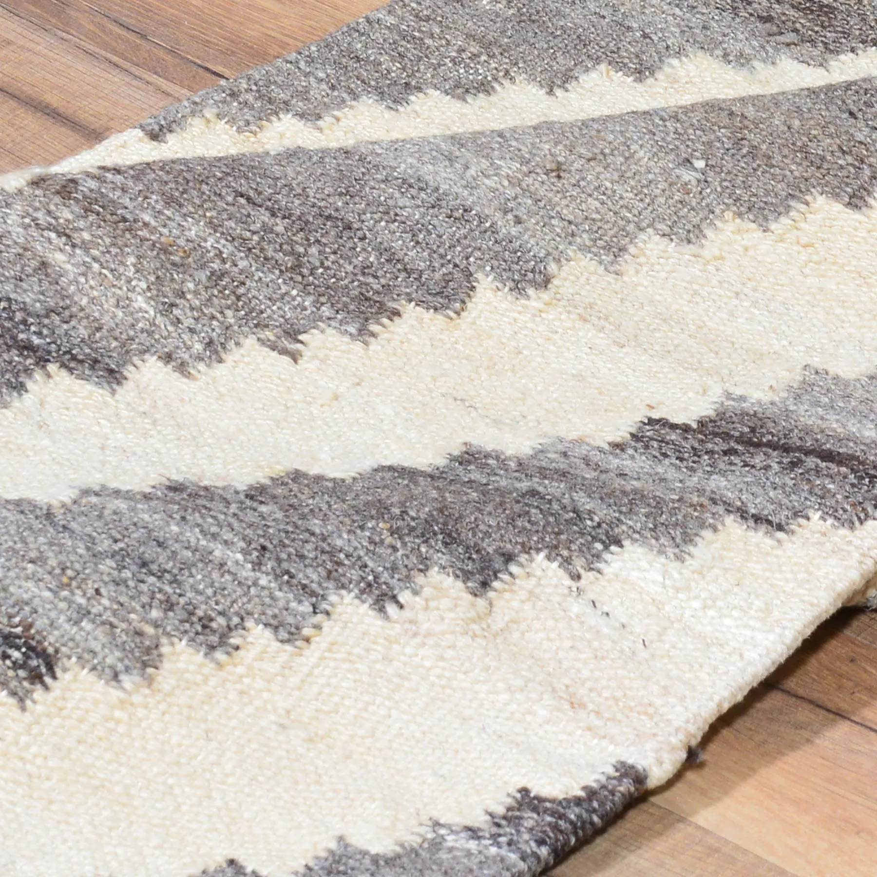Hand-Woven Flat-weave Kilim Runner 100% Wool Rug (Size 2.5 X 10.0) Cwral-7368
