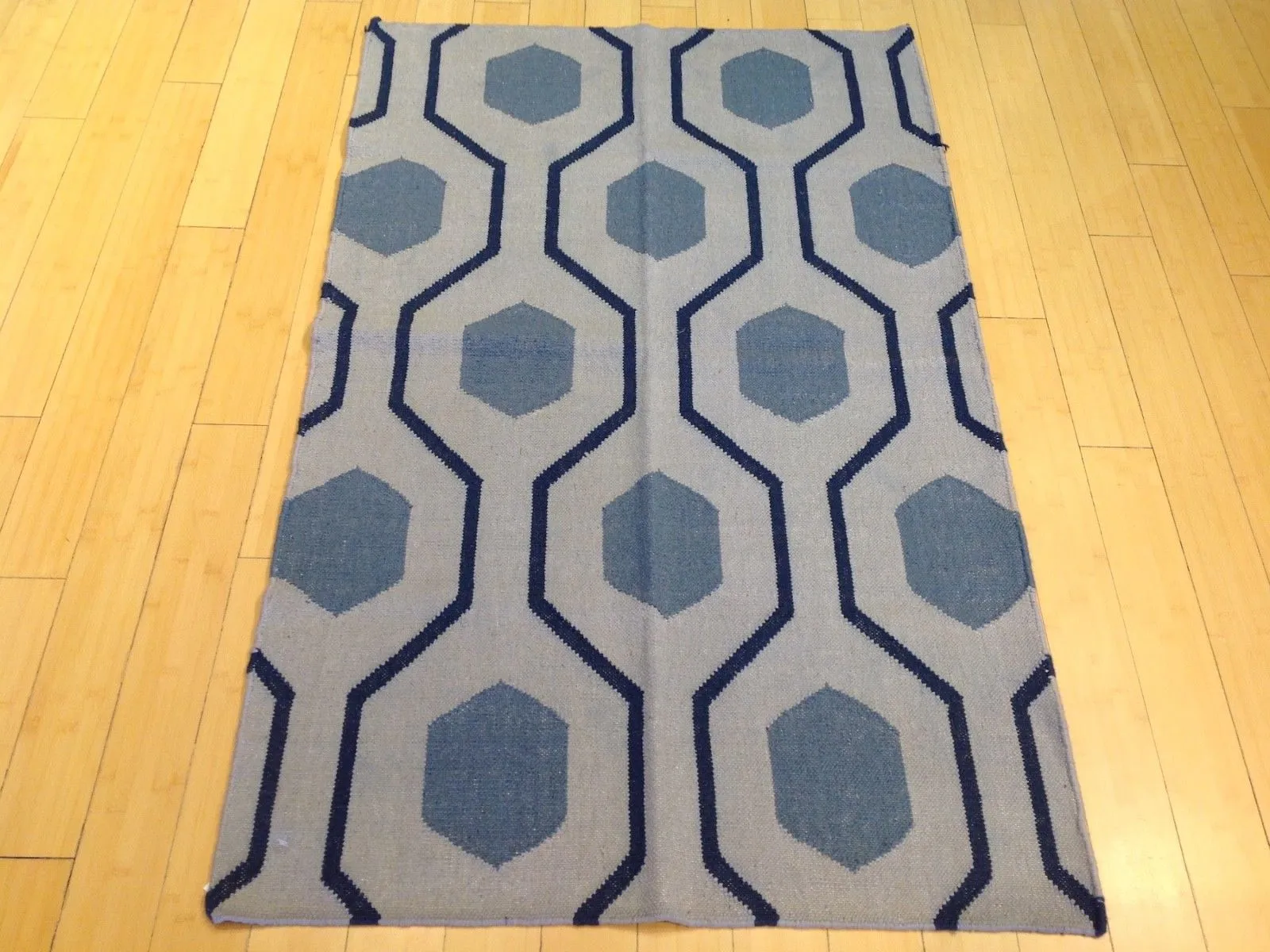 Hand-Woven Modern Dhurrie Reversible Kilim Handmade Wool Rug (Size 3.0 X 5.0) Brral-5184