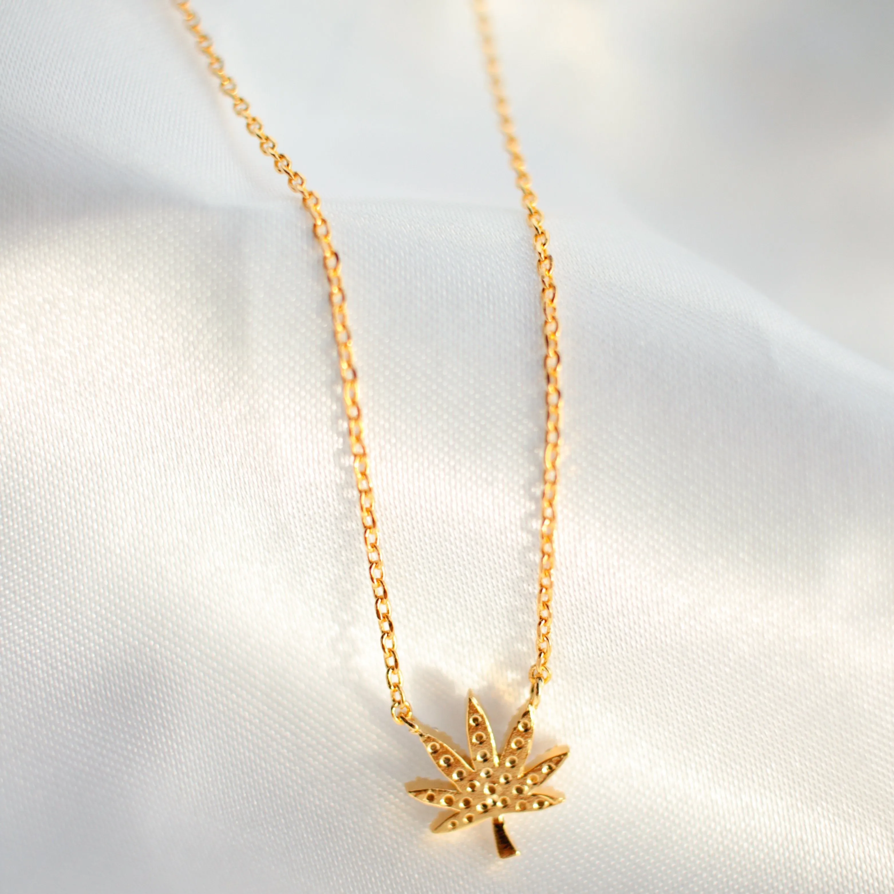 High Necklace
