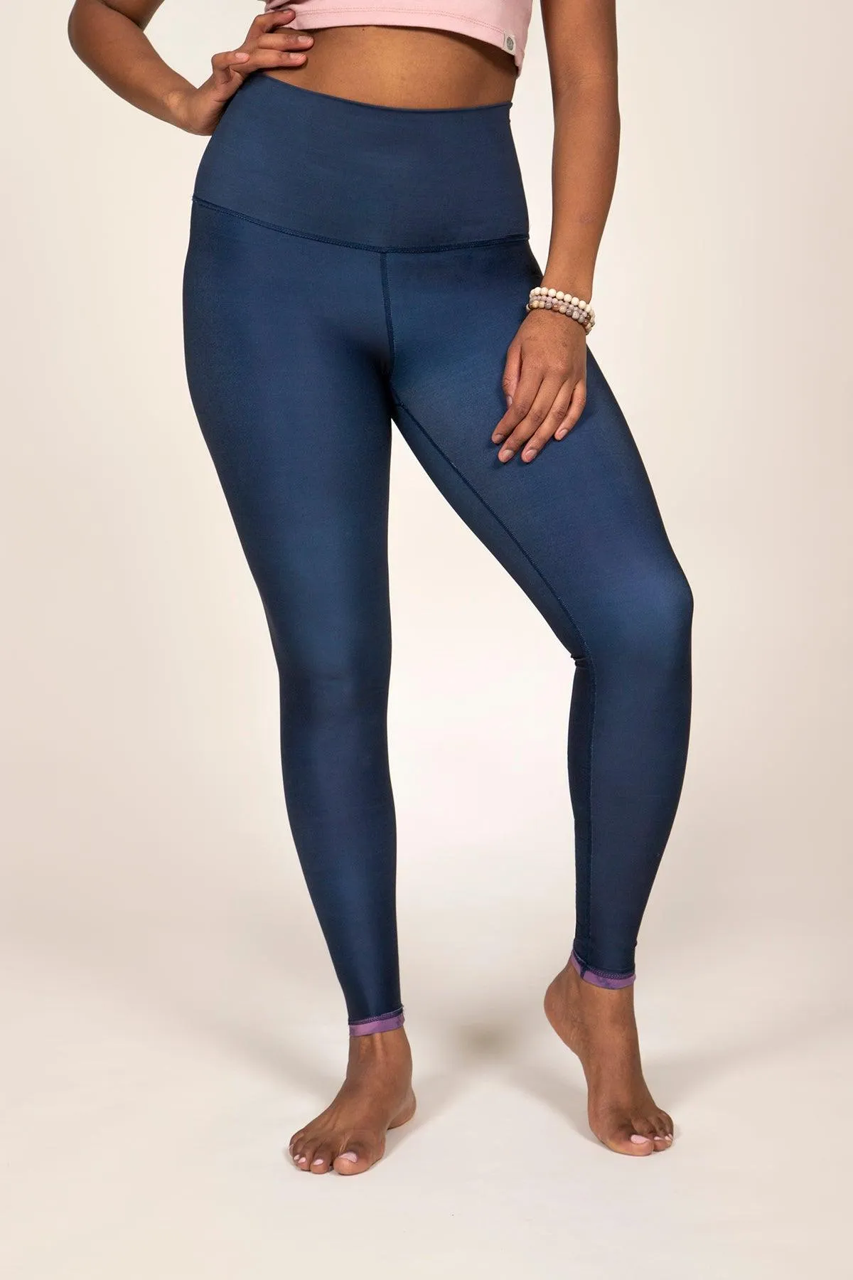 Lake Louise by Night Reversible Ultralight High-Rise Leggings Rose Buddha