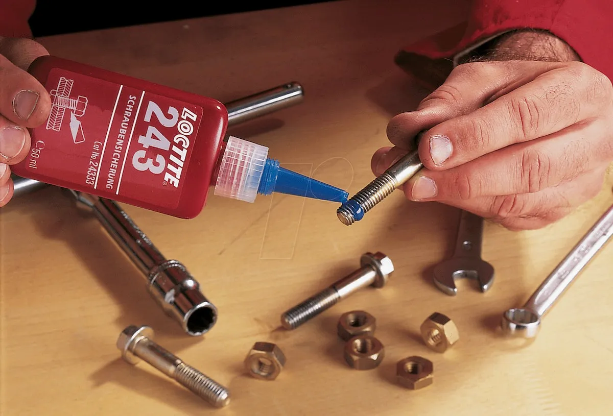 LOCTITE 243 Medium Strength Thread Locker 50ml