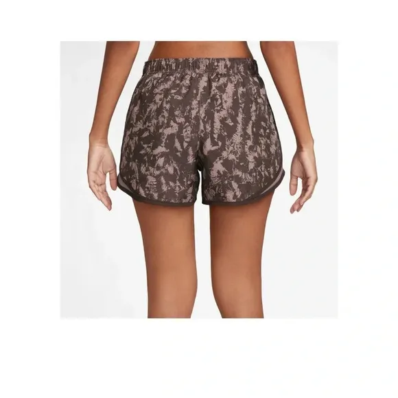 NEW bundle 3 Women’s Nike Dri fit tempo running lined shorts size medium M
