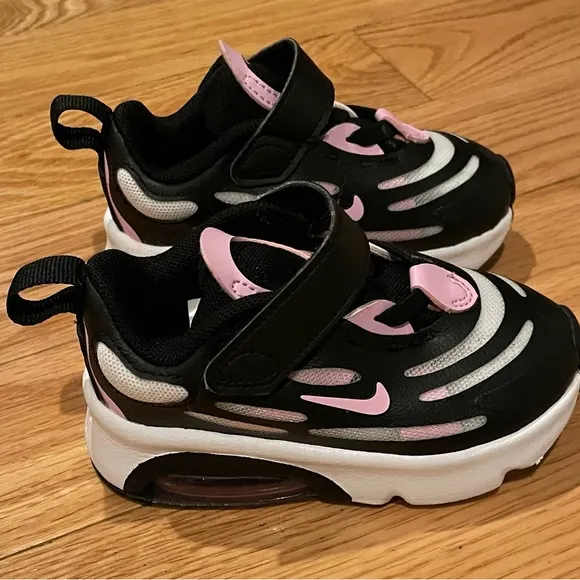 Nike Air Max Exosense &quot;White/Black/Dark Sulfur/Light Arctic Pink&quot; Toddler Shoe
