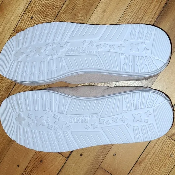 NWOT- Hey Dude, light beige,  size 12 shoes.   Not in the original box.