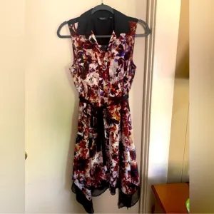 NWOT Simoky Vera Wang Dress with pockets