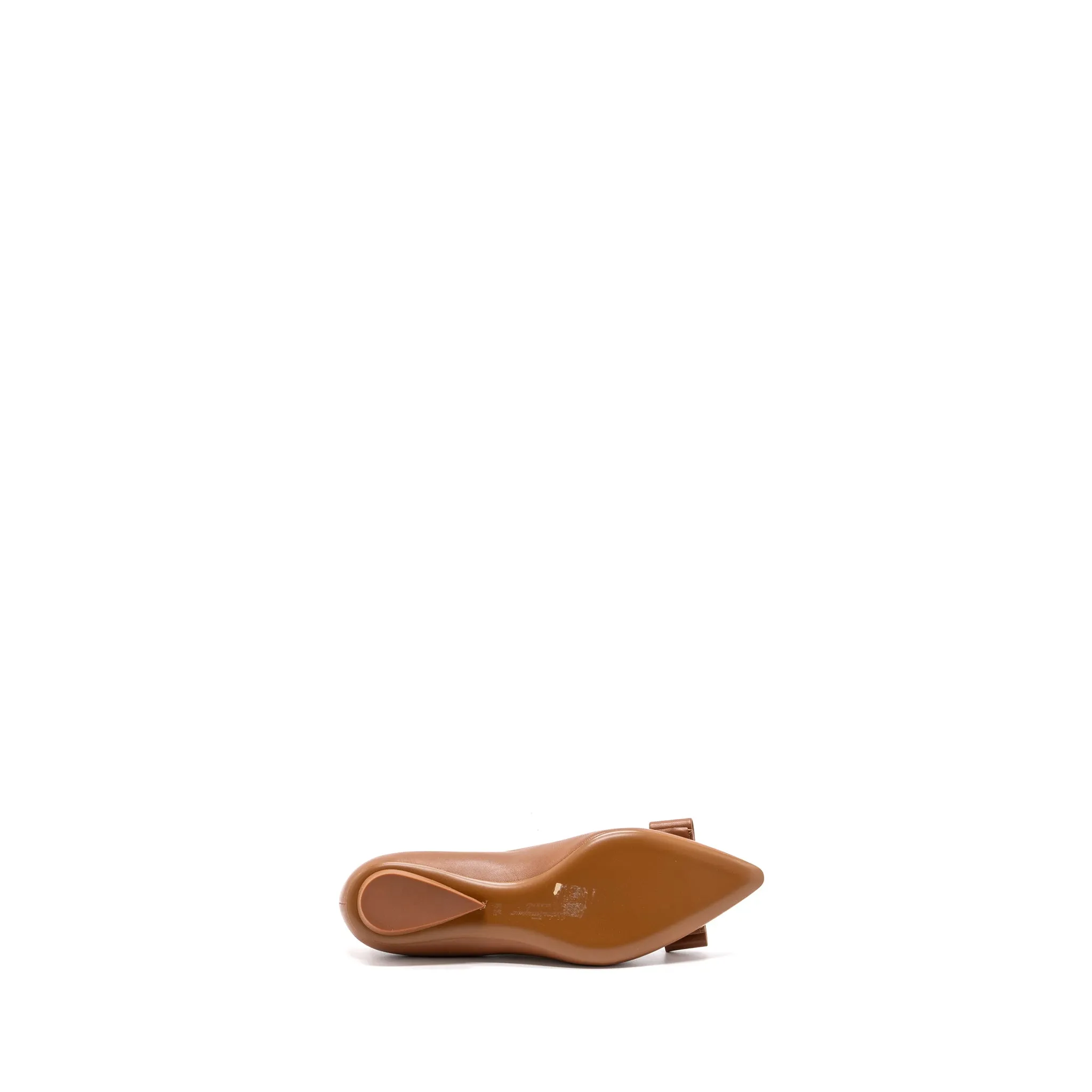 Salvatore Ferragamo Size 6.5 Viva Flats Tan