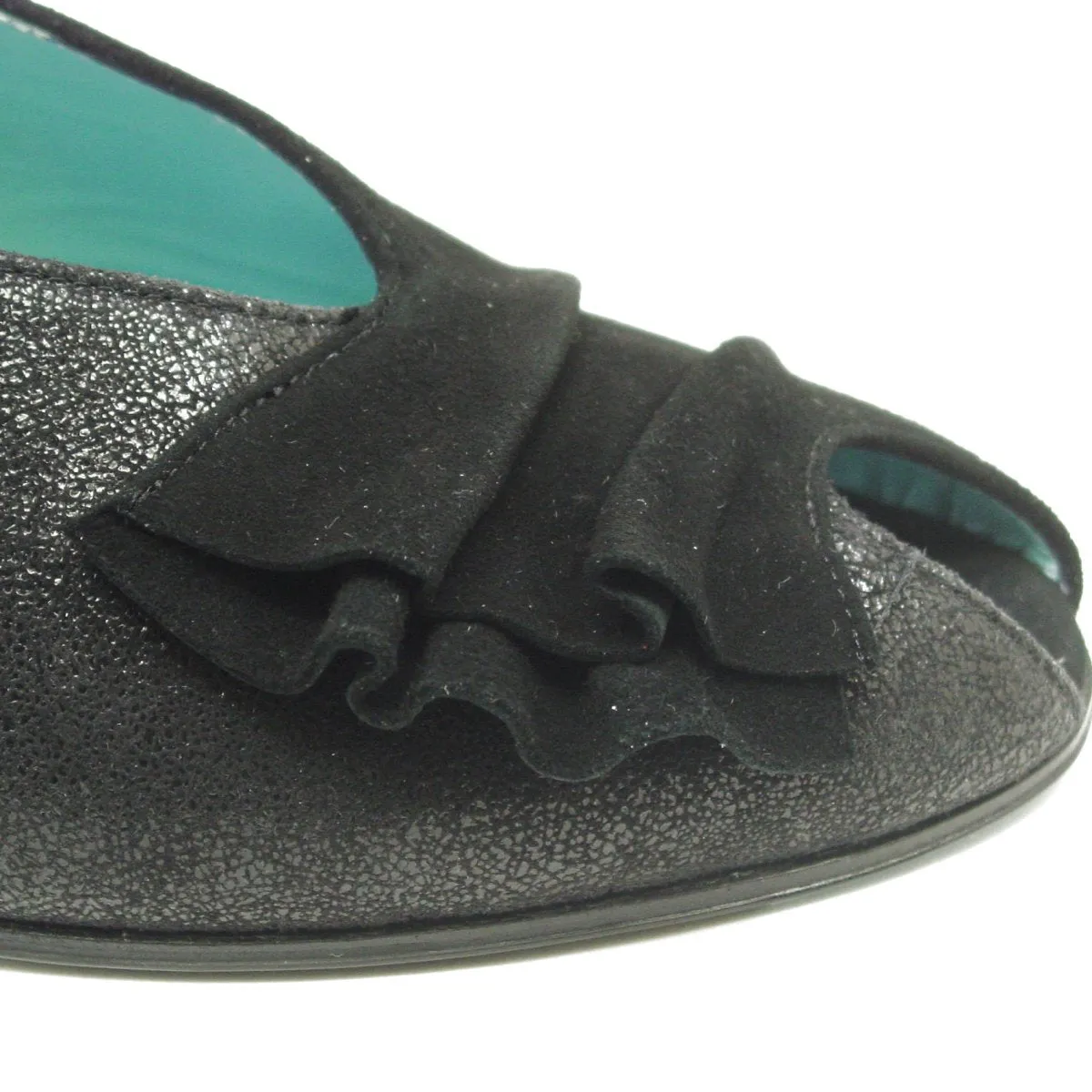 Sassa  Black