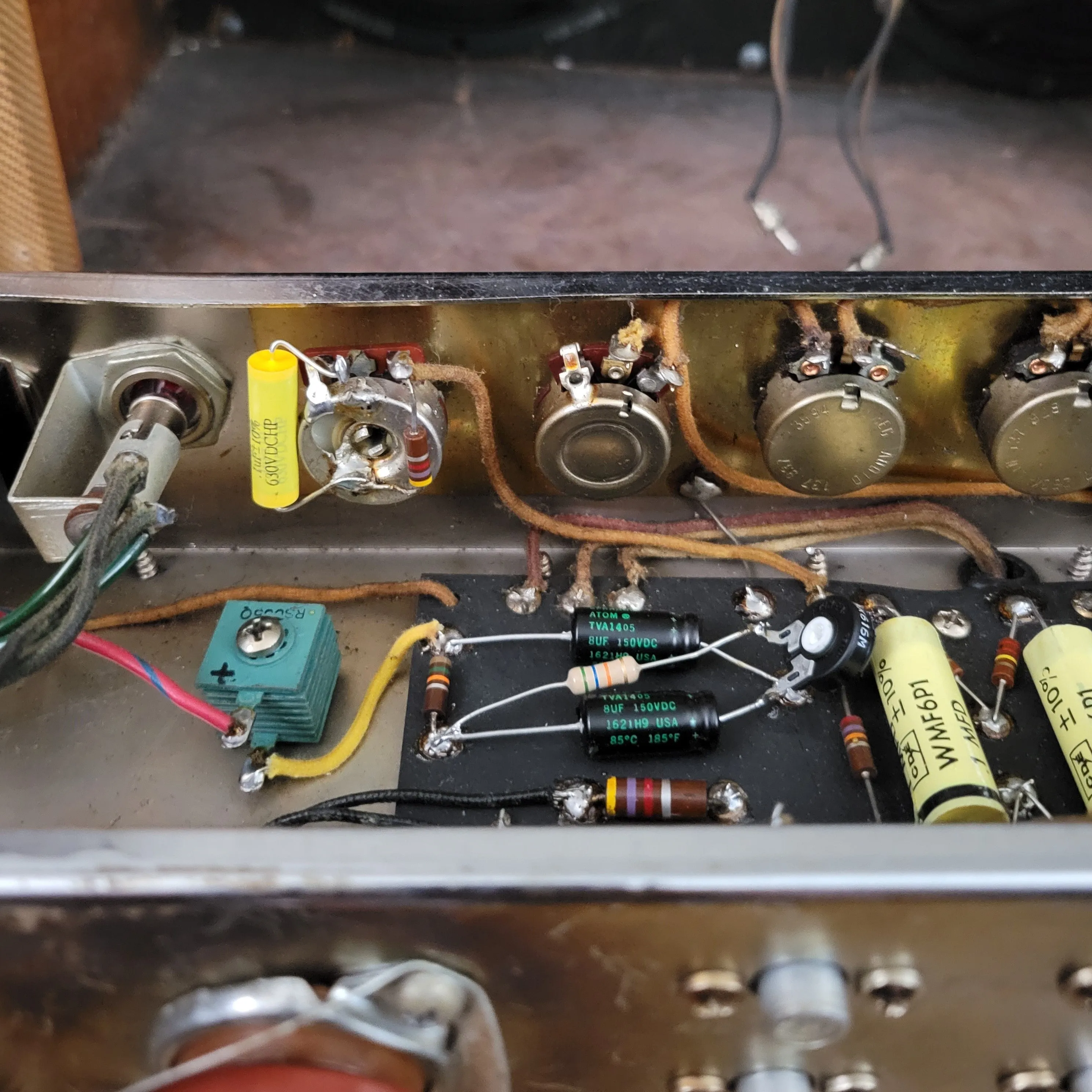SOLD - Fender Bassman 5F6-A Re-Tweed 1959