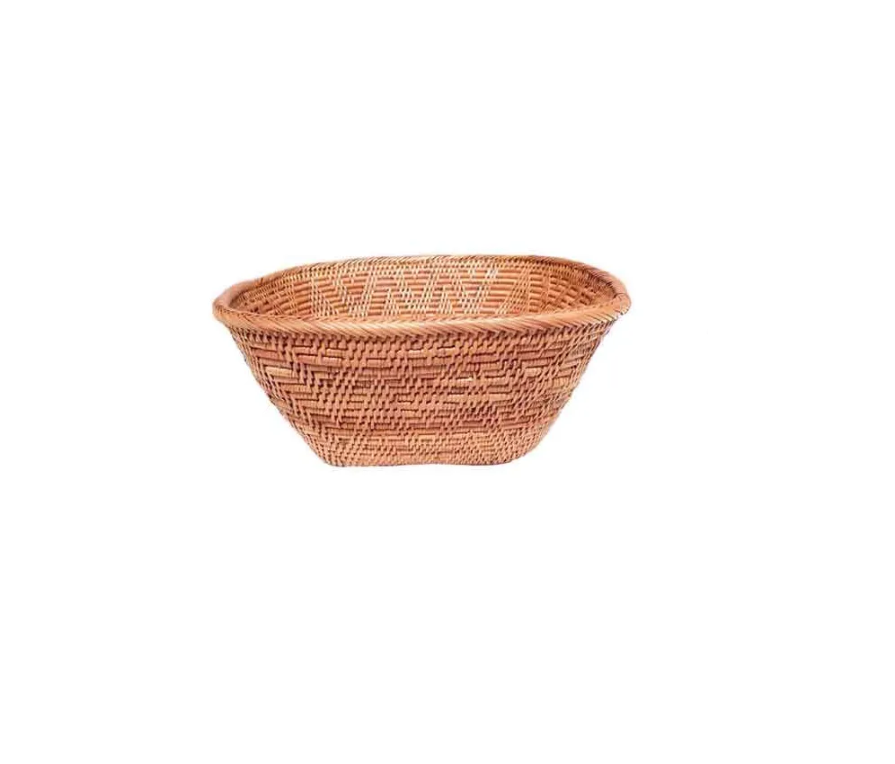 Tenganan Plate & Bowl Collection