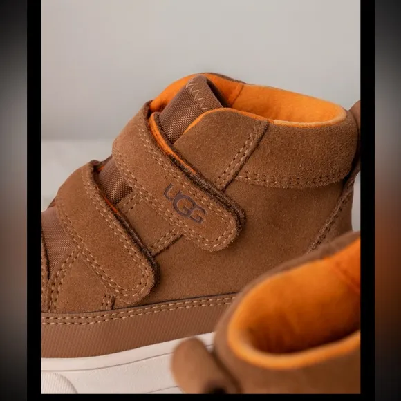 UGG Unisex Rennon II Weather Suede Waterproof Hook-&amp;-loop closure Hi-Top Sz 8