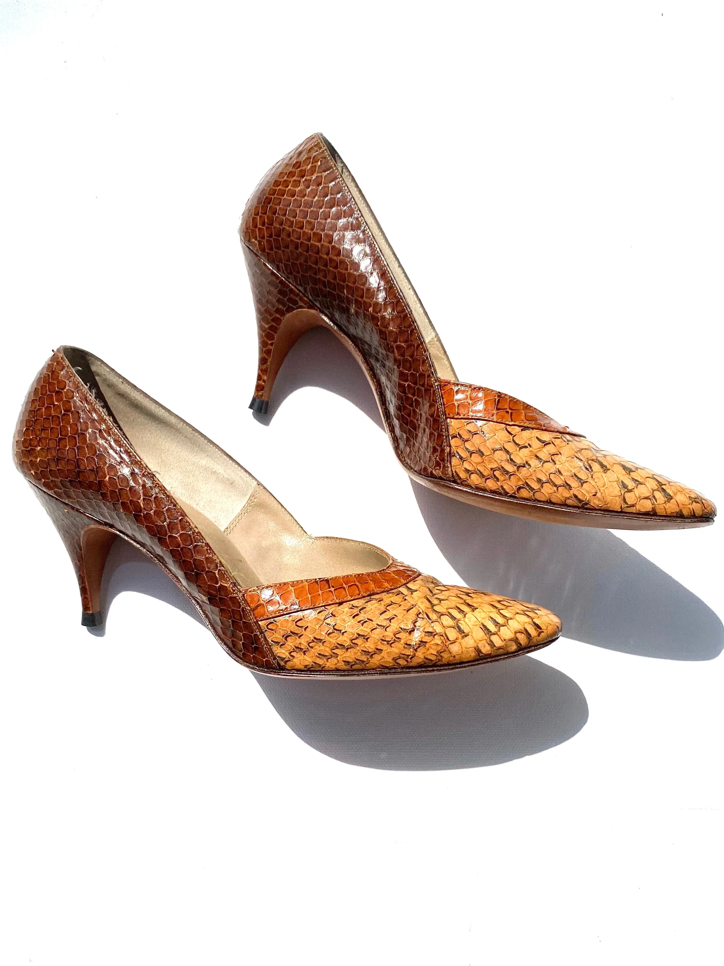 VINTAGE: Pumps - Brown Snakeskin