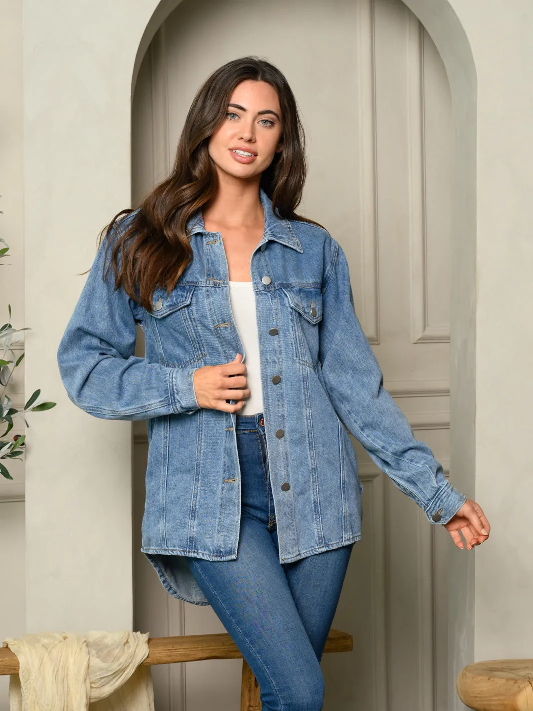 WOMEN'S BUTTON UP COLLAR LOW-HIGH DENIM LONG JACKET