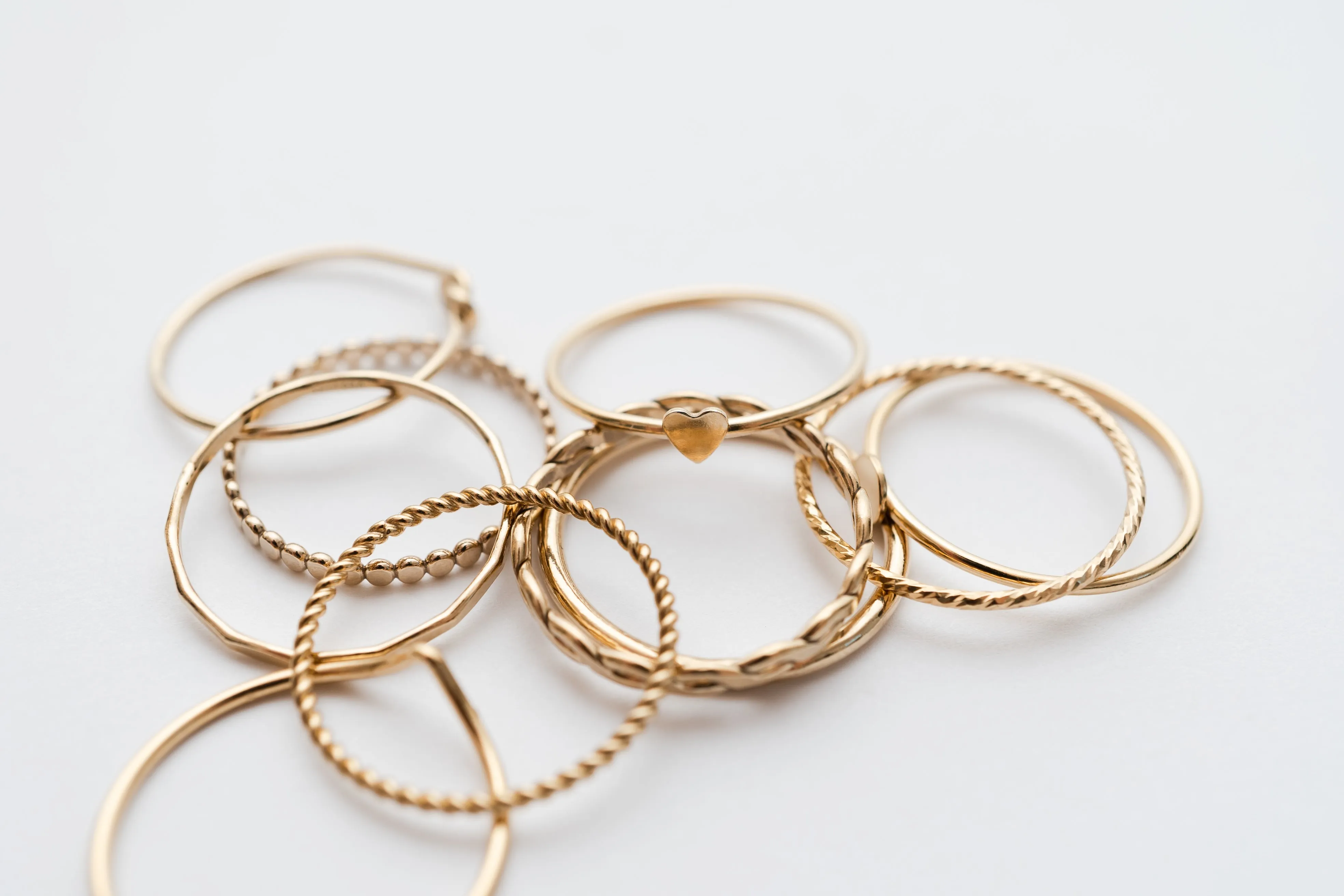 WOVEN RING