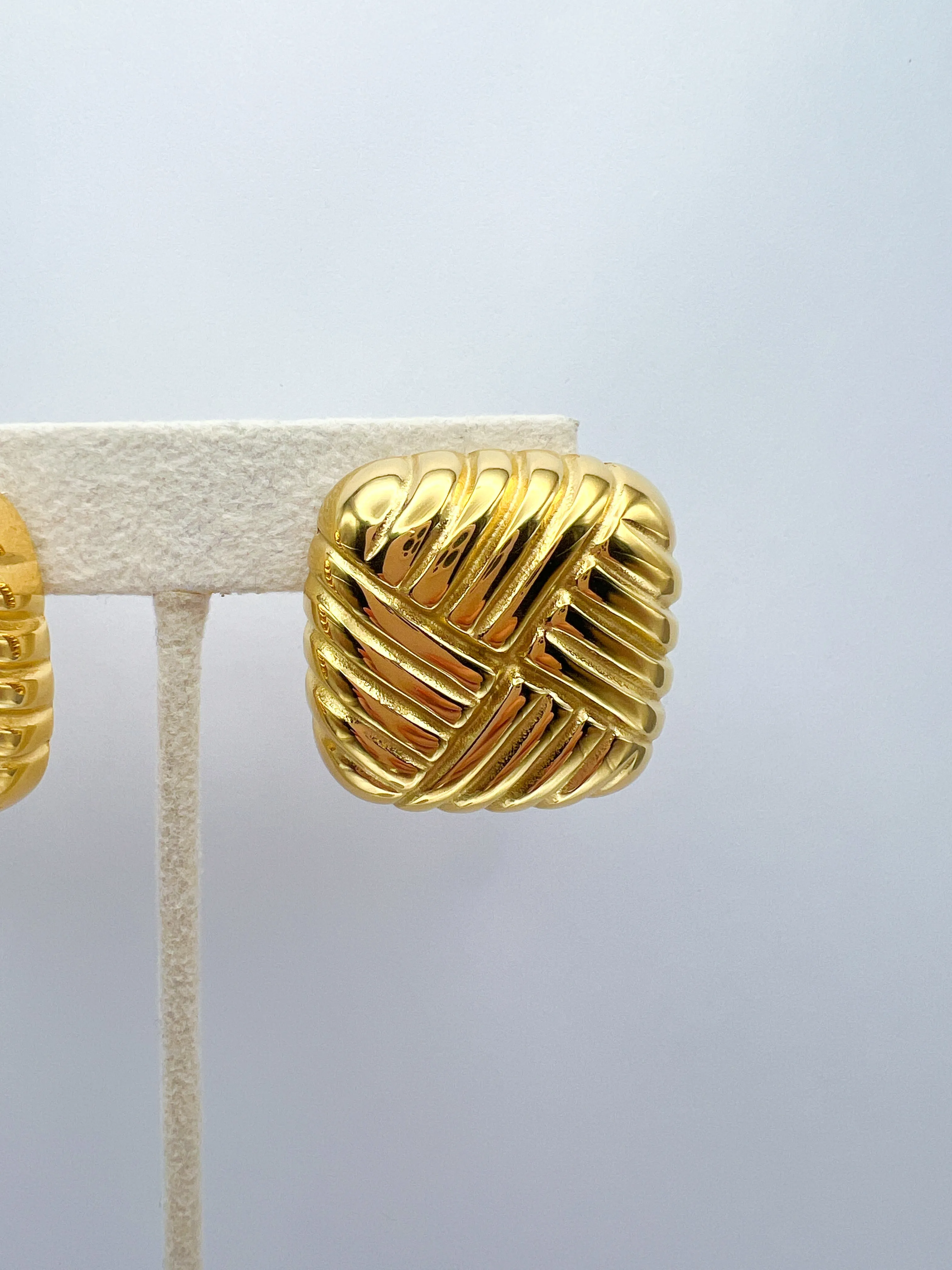 Woven Square Stud